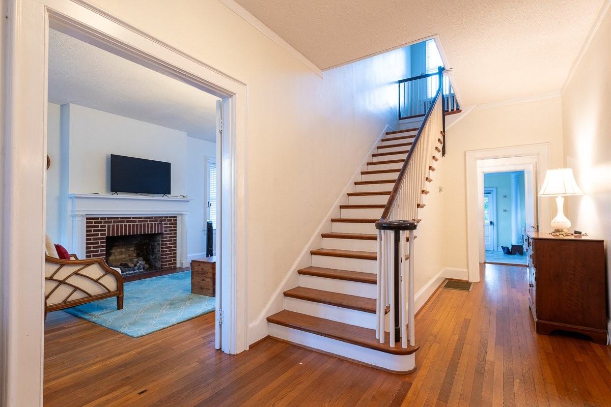 21158 N Bayside Rd - Photo 3 of 20