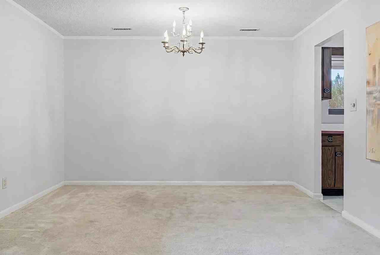 1002 Paradise Rd #1C - Photo 7 of 20