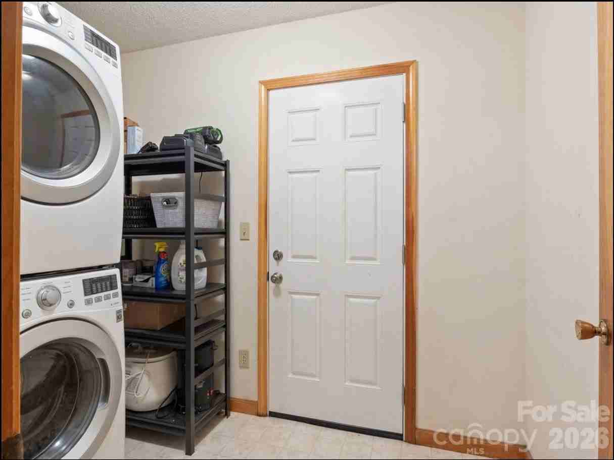 170 Mountain Farm Rd - Photo 6 of 23