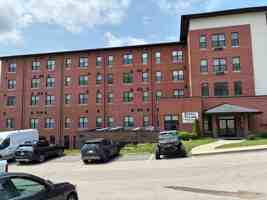 featured image of 711 Beechurst Ave #301