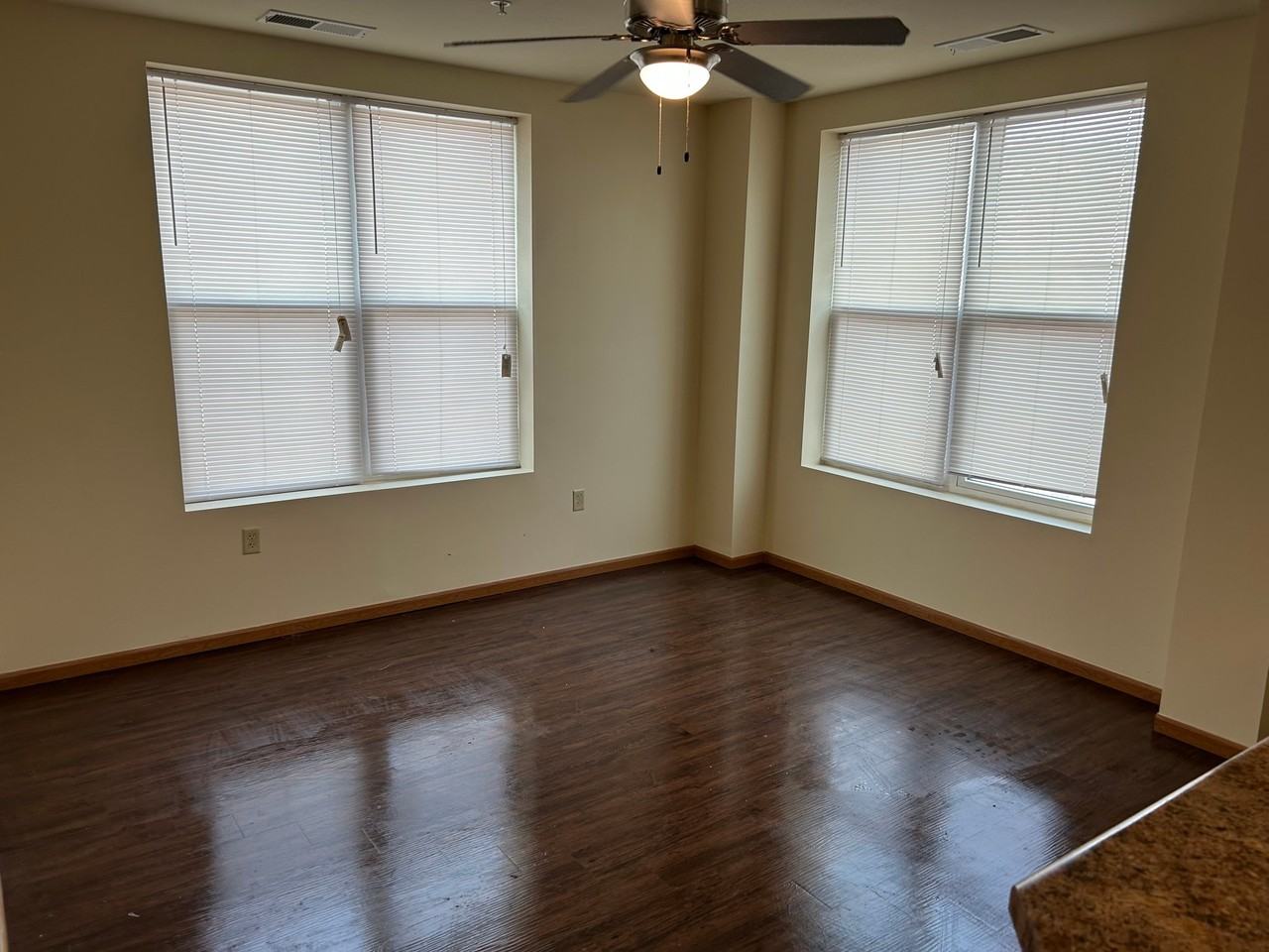 711 Beechurst Ave #301 - Photo 4 of 6