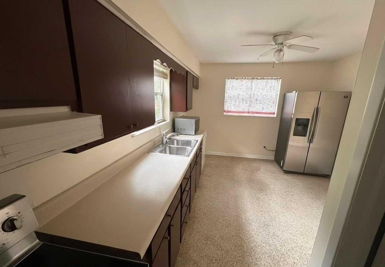 6064 Longchamp Dr - Photo 6 of 18