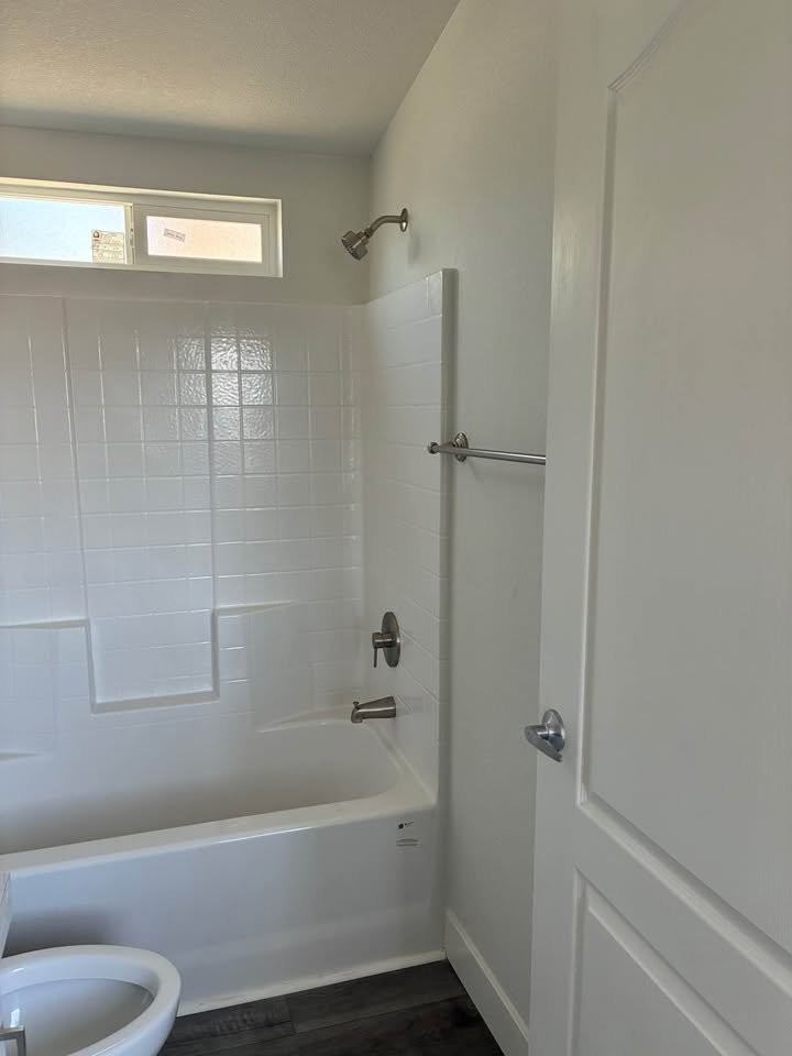 435 E 5th St #2 - Photo 4 of 12