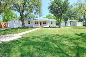 featured image of 120 Janice Ln