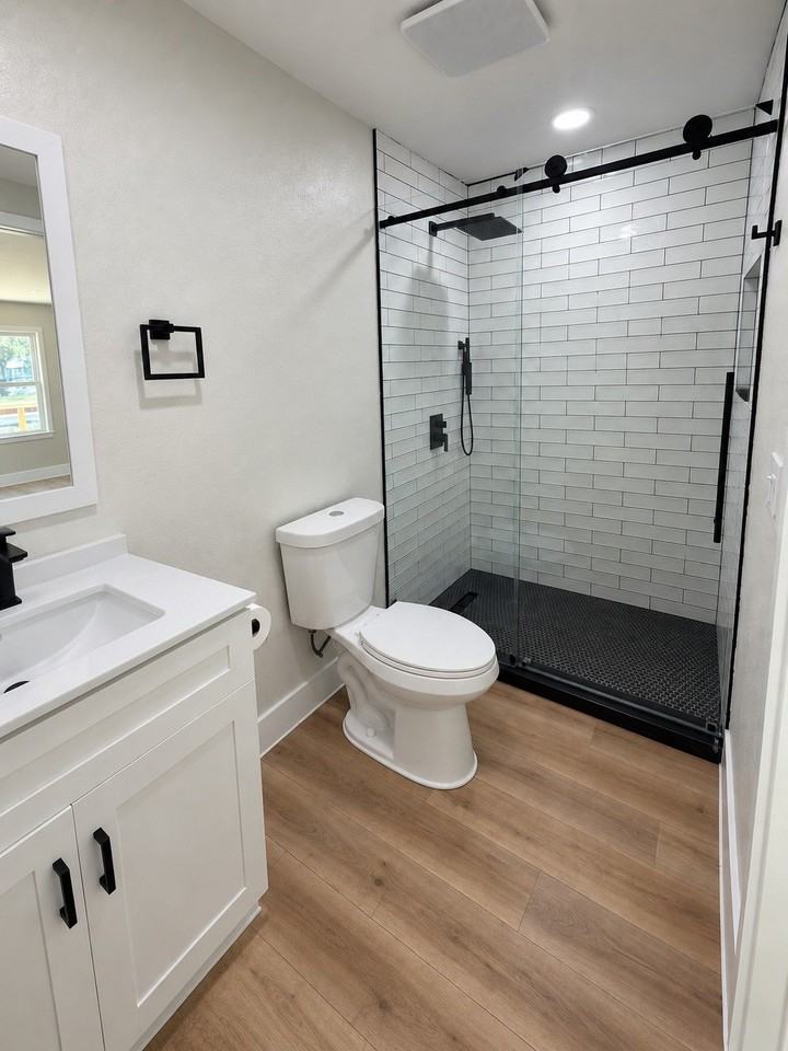 1124 California Ave - Photo 6 of 15