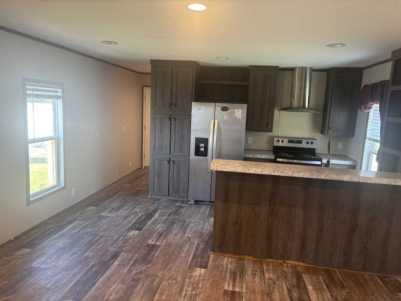 333 Hillsdale Estates Ln - Photo 2 of 6