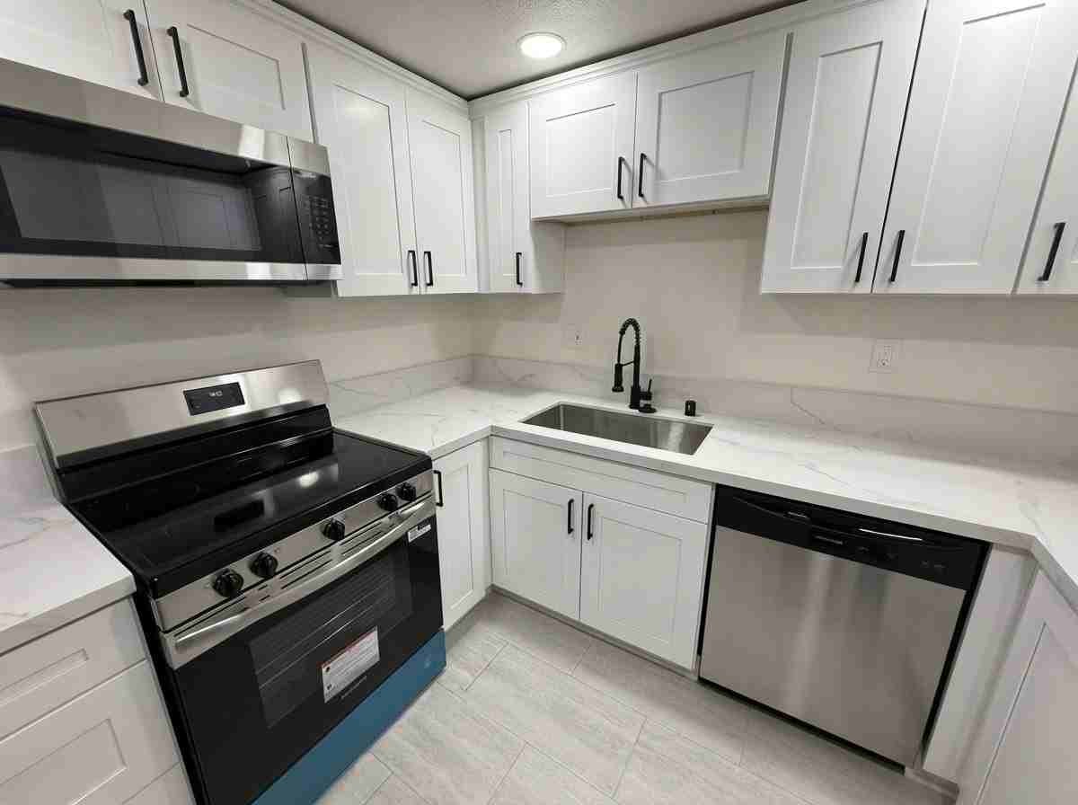 214 Woodland Pkwy #101 - Photo 2 of 19