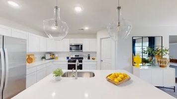 featured image of 118 Mclauren Pl