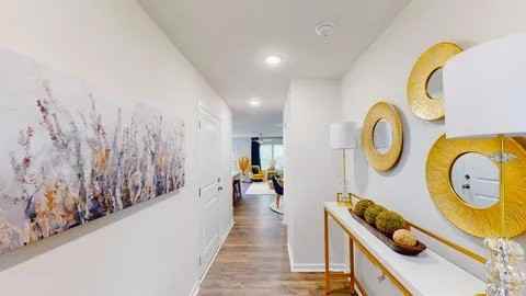 118 Mclauren Pl - Photo 6 of 18