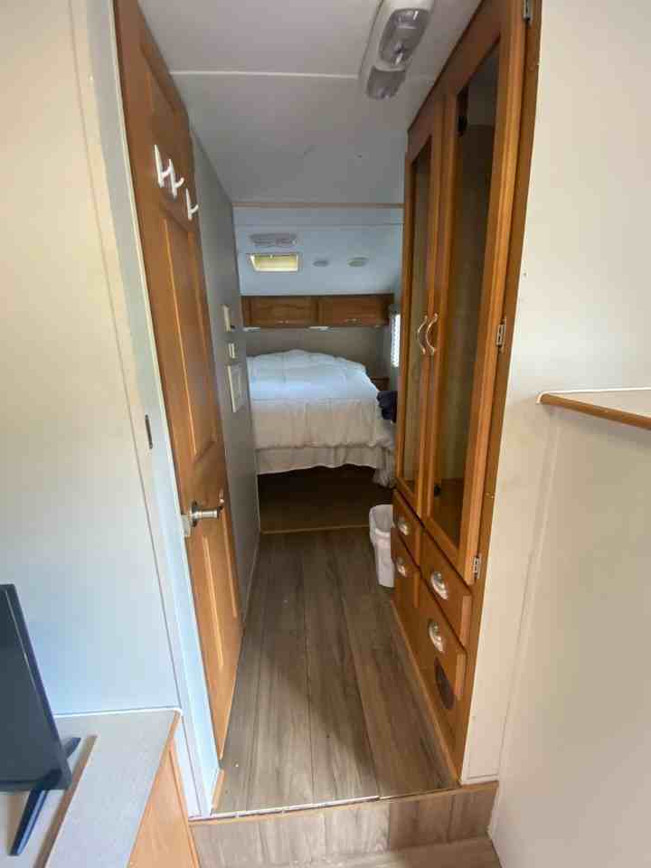 2270 Topsail Dr - Photo 5 of 14