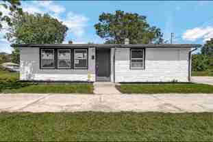 2101 Chase St - Photo 1 of 1