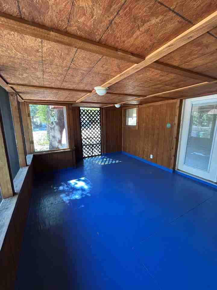 703 Driftwood Ln #1 - Photo 5 of 8