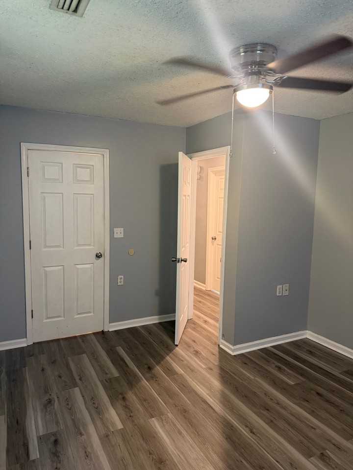 202 Ab Cotton Dr - Photo 3 of 19