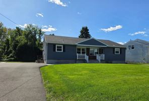 featured image of 9 Bayberry Dr #A