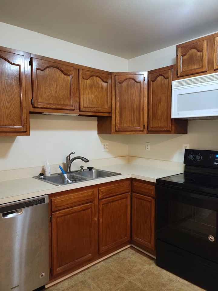 11205 Sitting Bull Cir - Photo 2 of 16