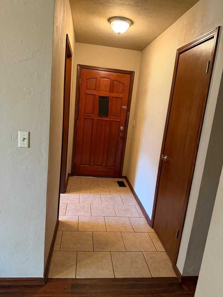 1509 W London St - Photo 7 of 8