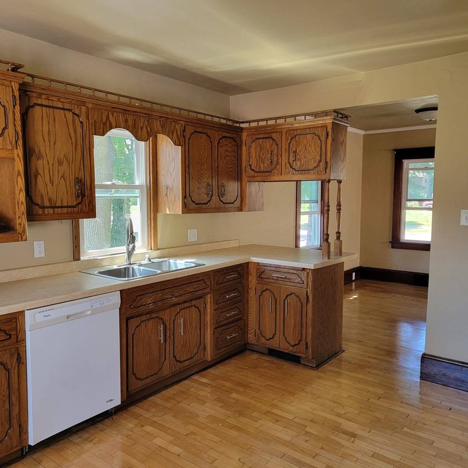 609 E Kimberly Ave - Photo 3 of 17