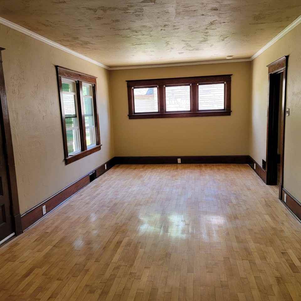 609 E Kimberly Ave - Photo 7 of 17