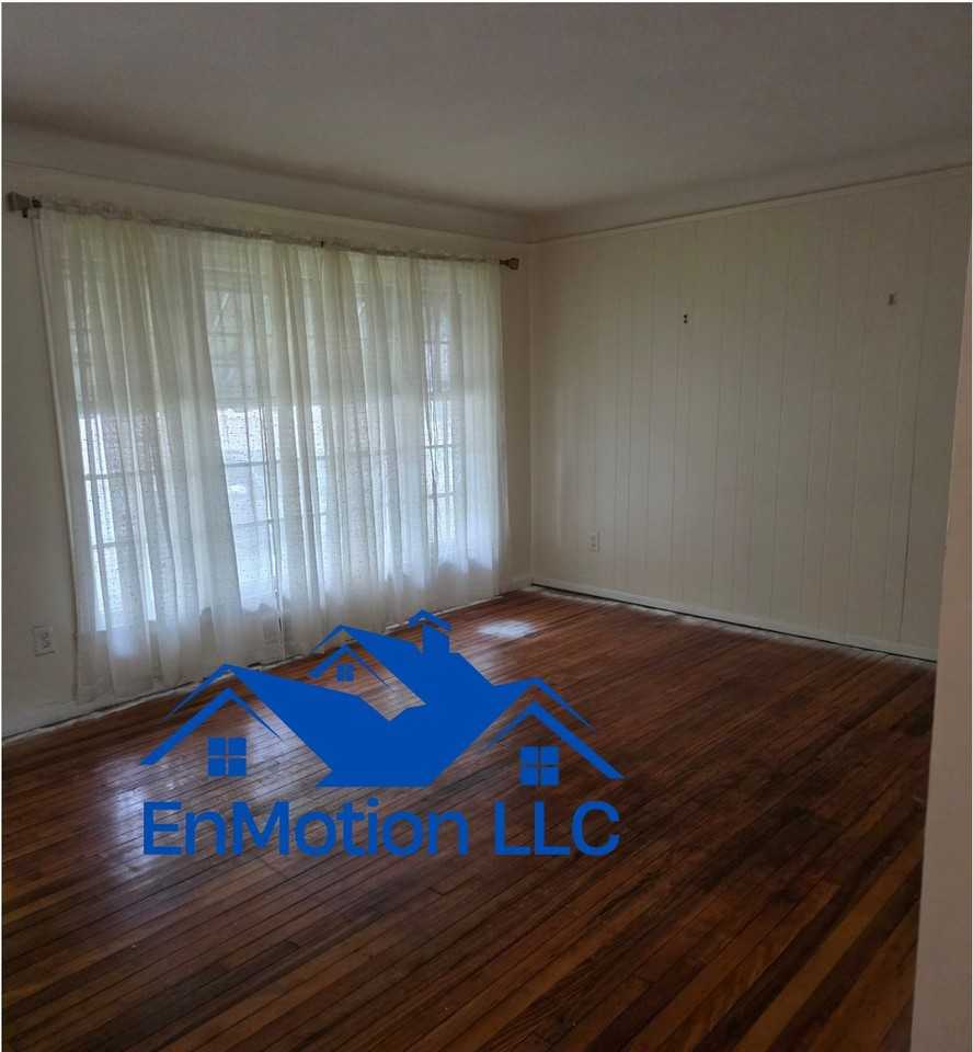 7787 Winthrop St - Photo 5 of 13