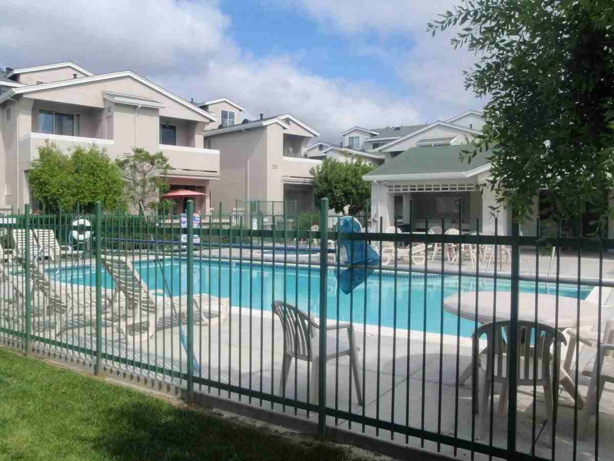 144 Everson Dr