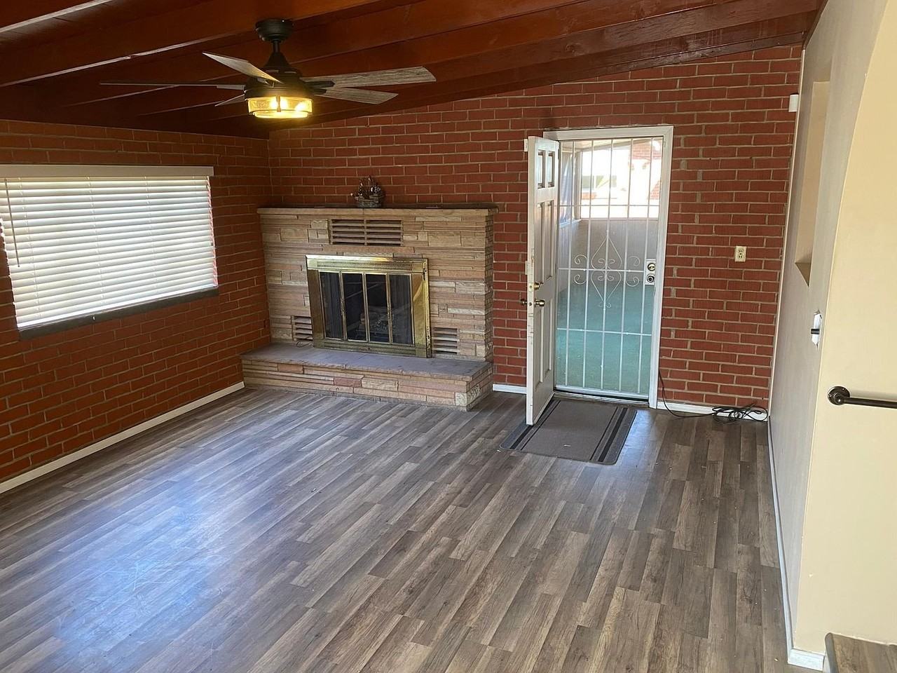 3601 E Seneca St - Photo 2 of 16