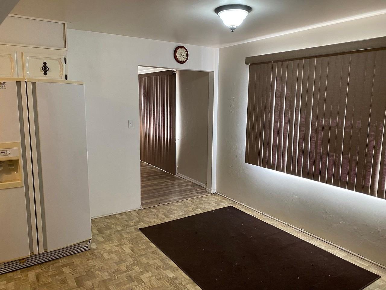 3601 E Seneca St - Photo 5 of 16