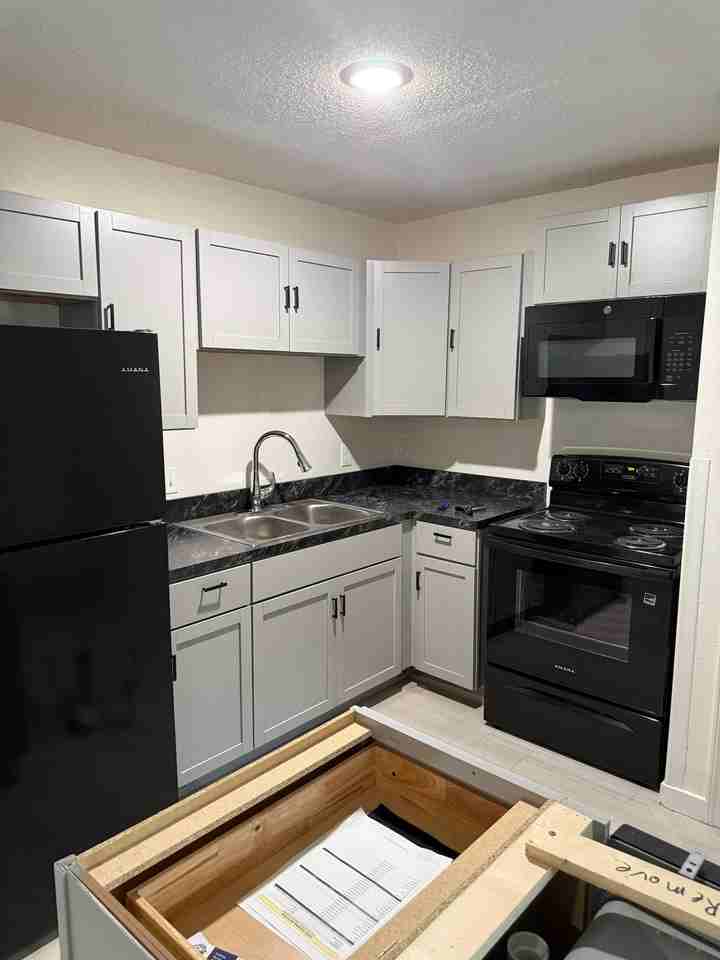1502 E Del Mar St - Photo 6 of 7
