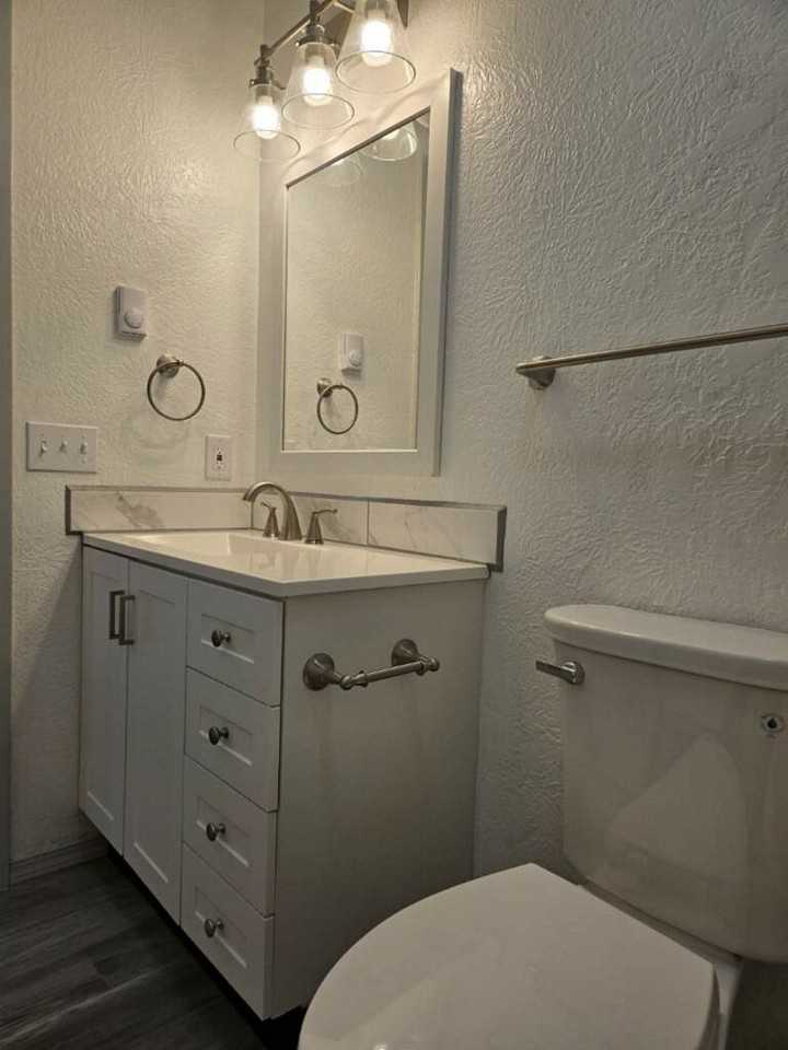 2605 E Quiet Cir #2601-1 - Photo 6 of 9