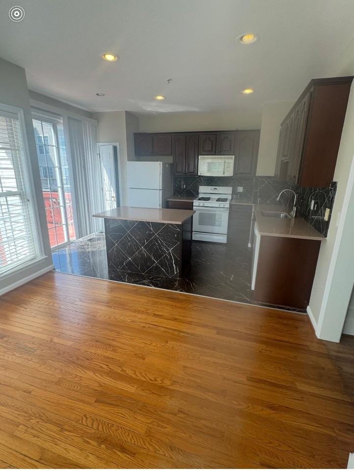 11500 Sutherland Hill Way - Photo 3 of 9