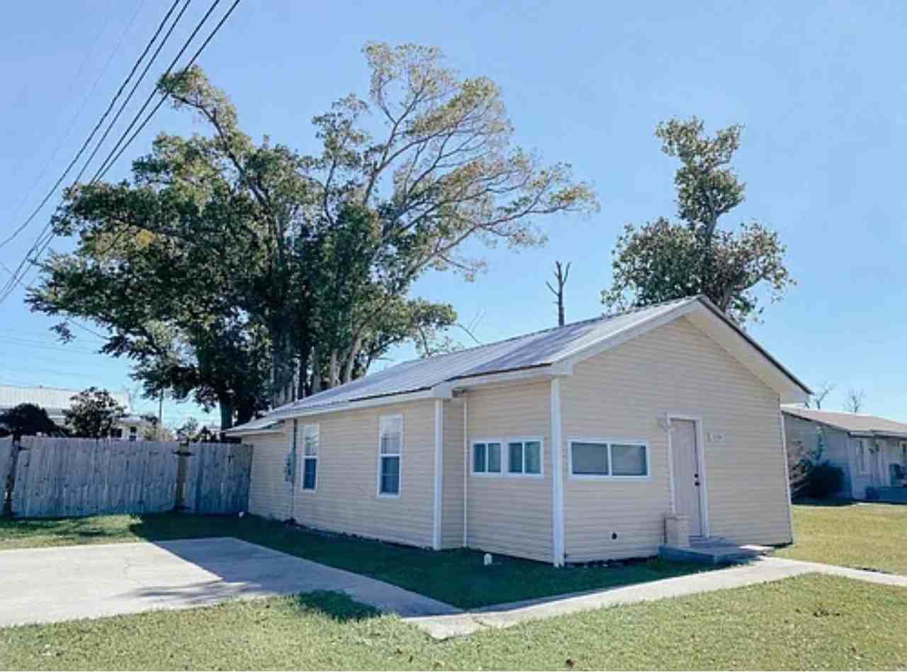 1164 Mulberry Ave - Photo 5 of 5