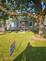 featured image of 2802 Van Buren St