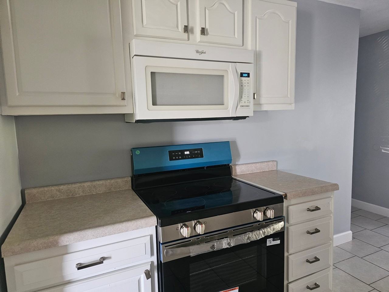 2802 Van Buren St - Photo 7 of 18