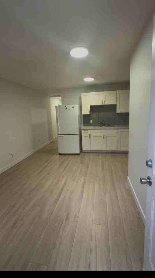 16481 104 Ave - Photo 2 of 6