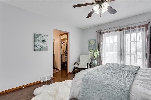 47 Macewan Park Pl Nw - Photo 4 of 22