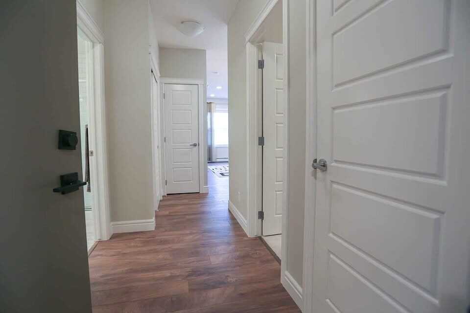 19621 40 St Se - Photo 5 of 9