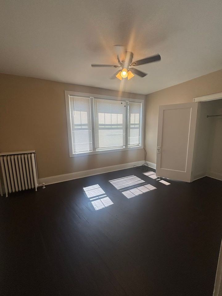 11516 Clifton Blvd #16 - Photo 2 of 5