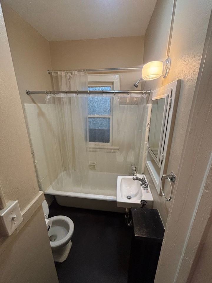 11516 Clifton Blvd #16 - Photo 5 of 5