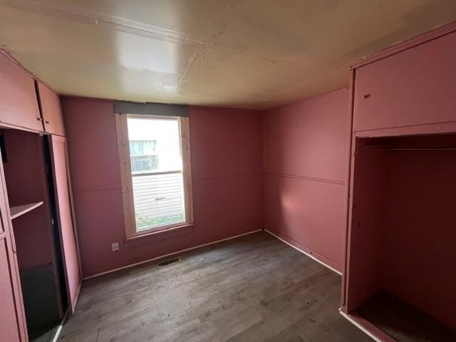 485 S Warren Ave #NA - Photo 5 of 9