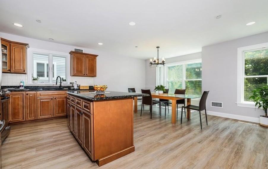 186 Woodside Ave #184 - Photo 7 of 22
