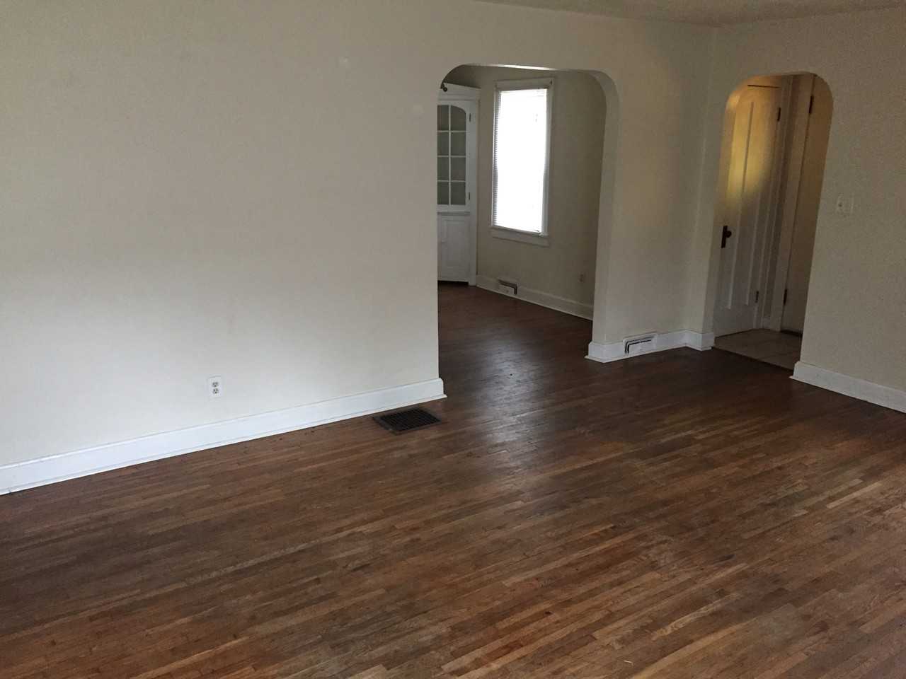 1015 Emerson Ave #NA - Photo 6 of 9