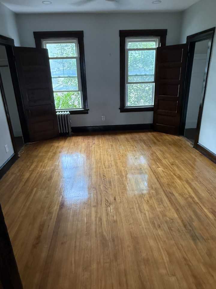 55 W Boylston Dr #2 - Photo 3 of 6