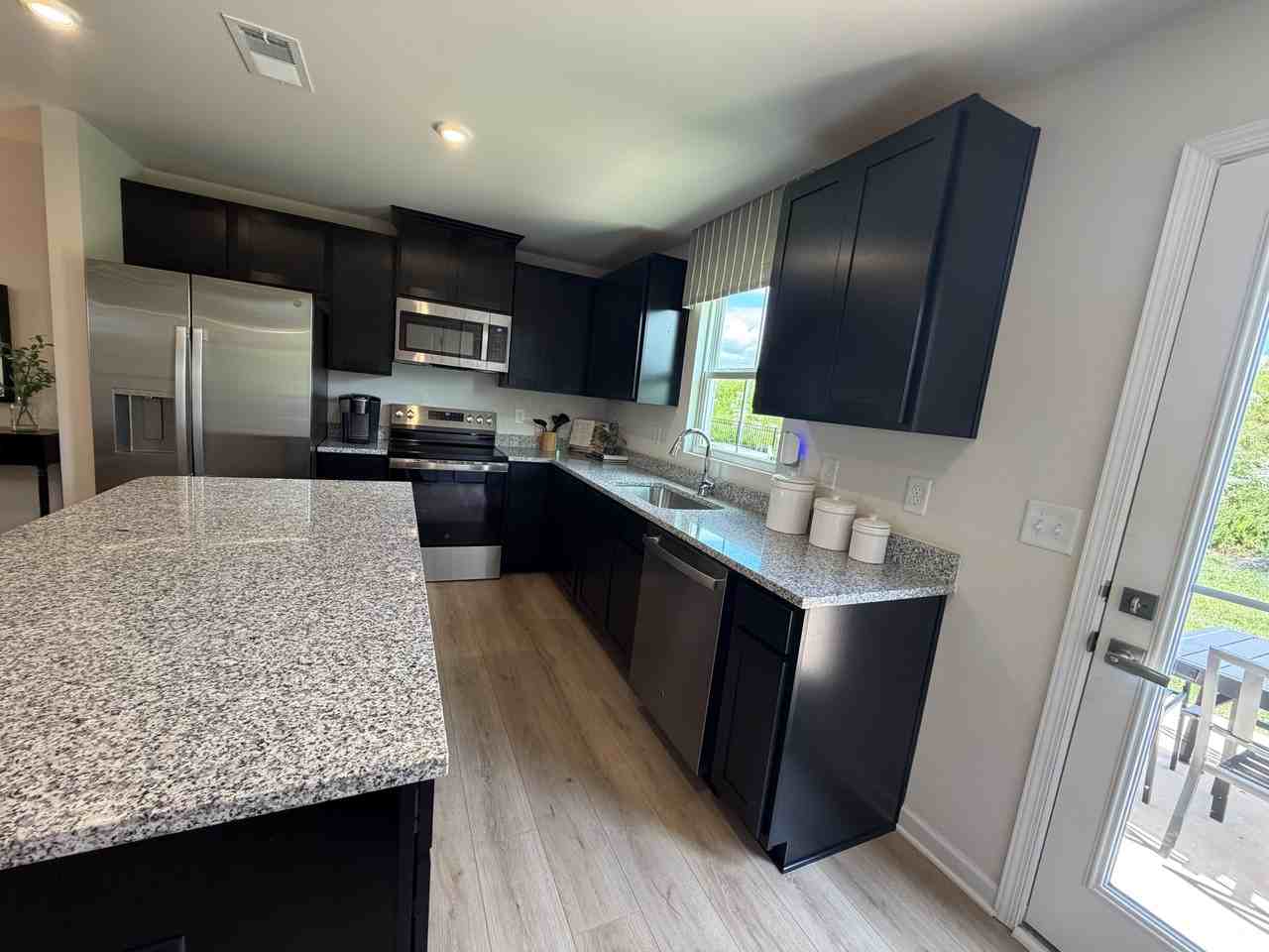 1180 Crossing Ct #NA - Photo 5 of 41