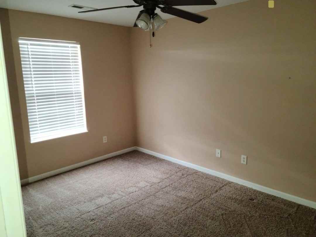 904 Glendower Way #904 - Photo 4 of 6