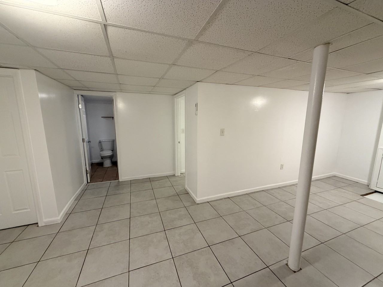 231 Franklin St #1 - Photo 6 of 8