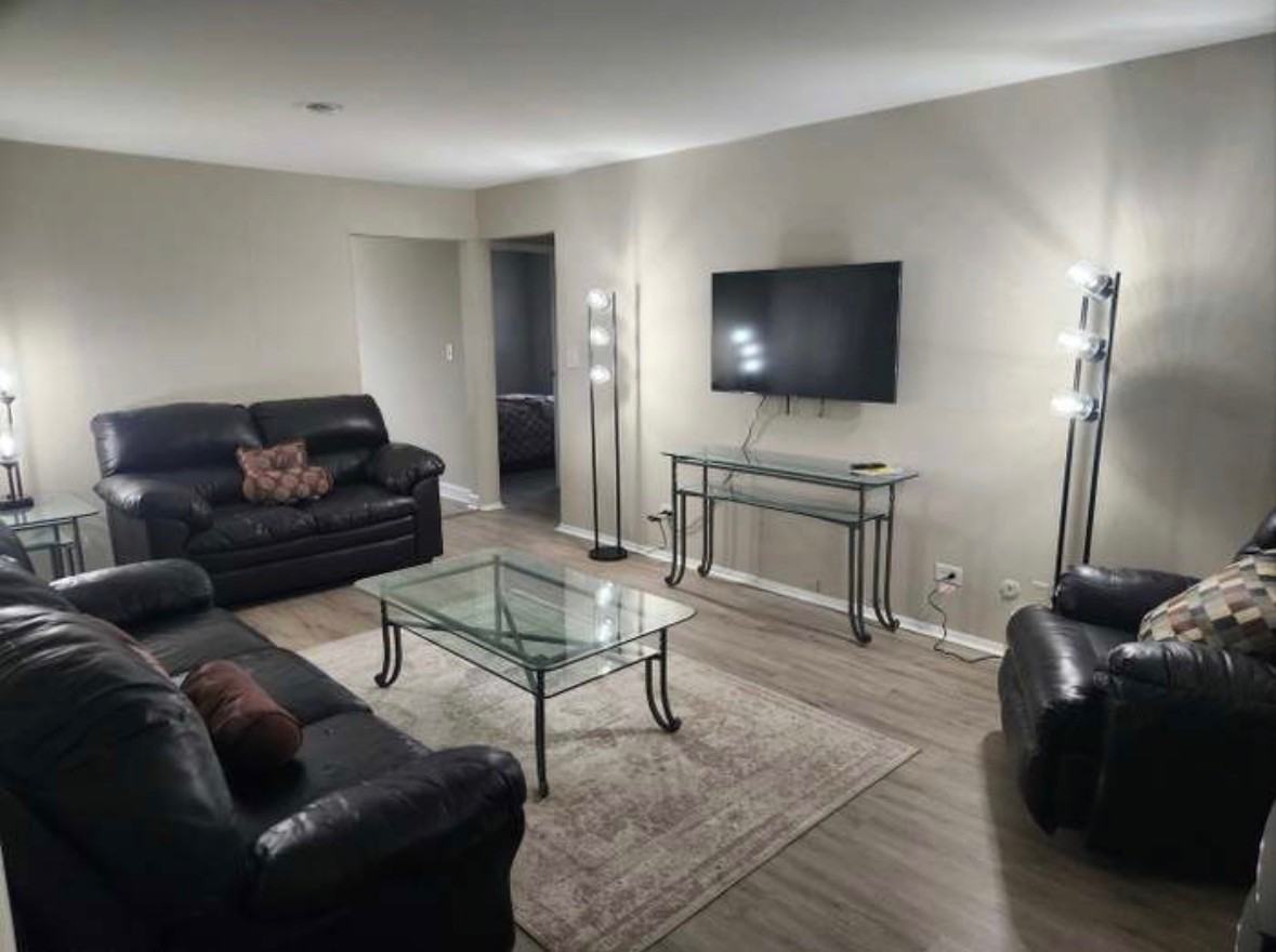 536 Schroeder Ave #2 - Photo 2 of 9