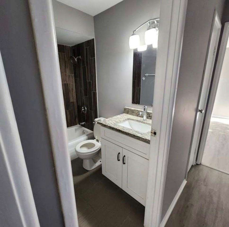 536 Schroeder Ave #2 - Photo 6 of 9