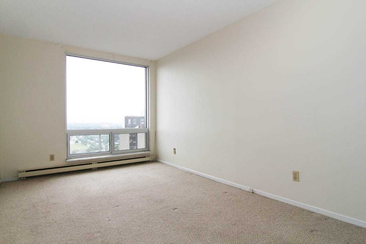 1380 Prince of Wales Drive #PH4 - Photo 7 of 9
