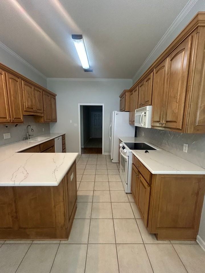 4112 Whithorn Way - Photo 6 of 23
