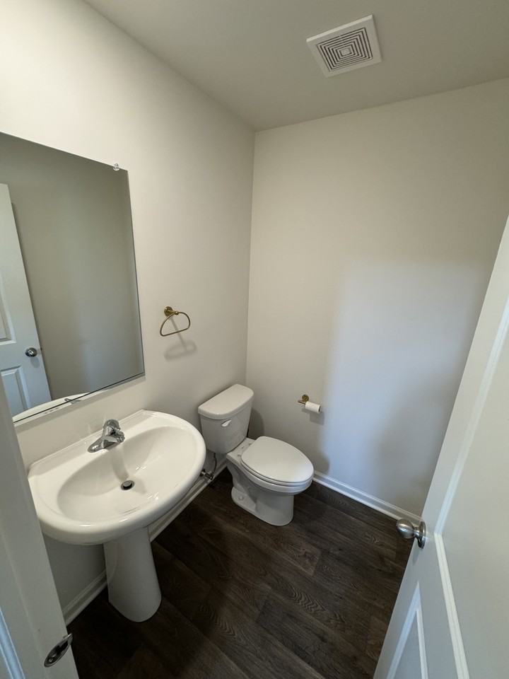 2031 Sassafras Way #C - Photo 6 of 15