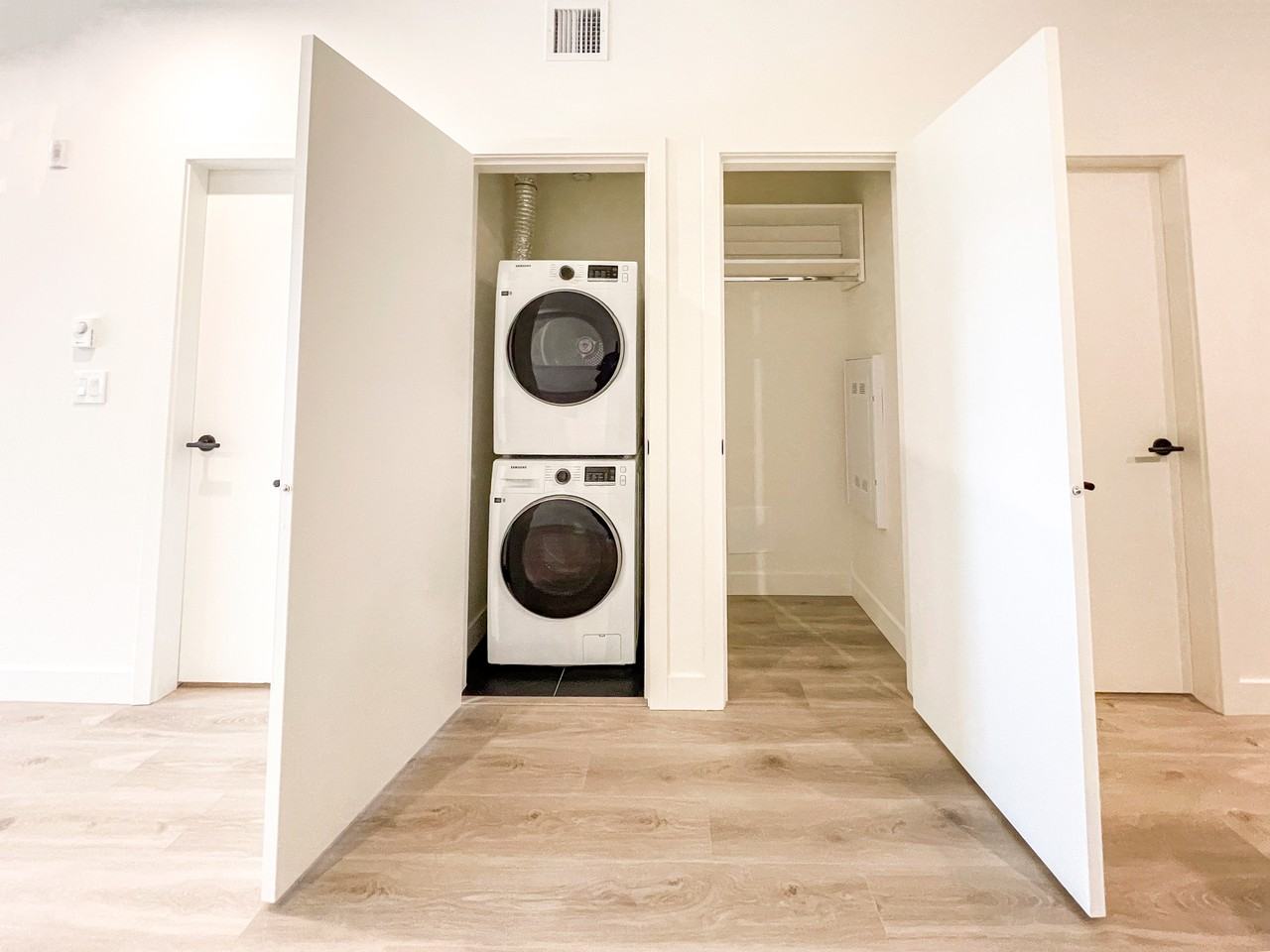 2635 King George Boulevard #333 - Photo 7 of 12